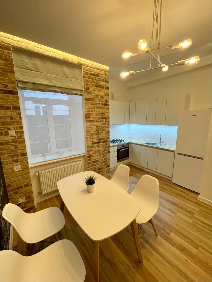 تشيرنيفتسي Apartment Centre Inn المظهر الخارجي الصورة